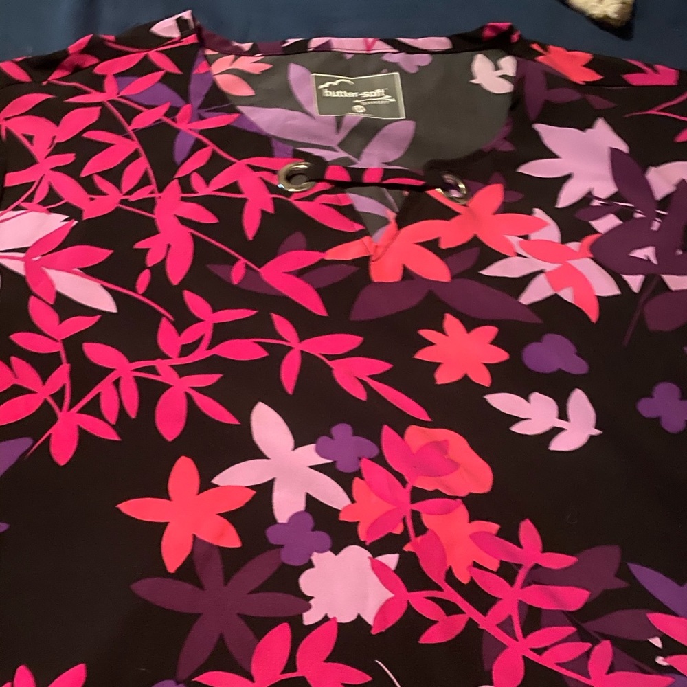 Butter soft scrub top